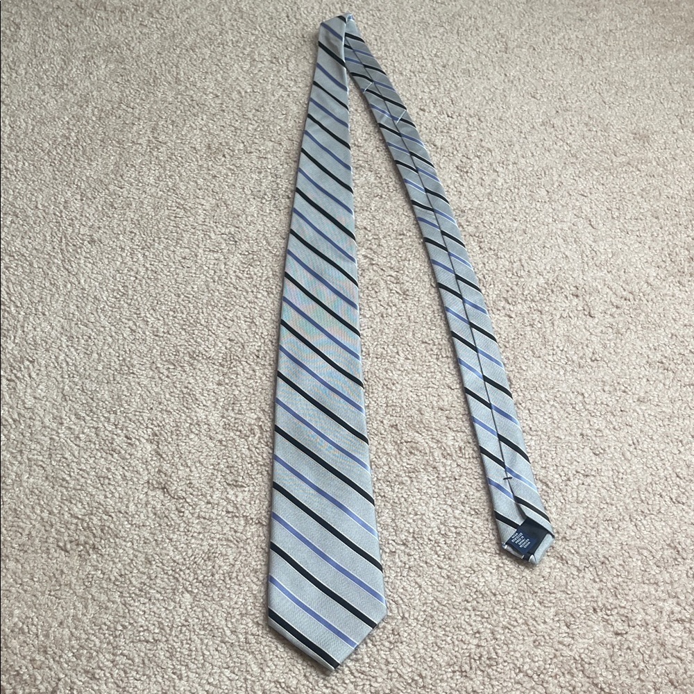 Stafford Blue and Gray Diagonal Striped Silk Tie